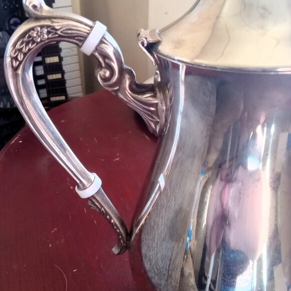 Vintage Kent Silversmiths Silverplate Coffee / Tea Set W/ Tray - Baroque - Picture 8 of 16